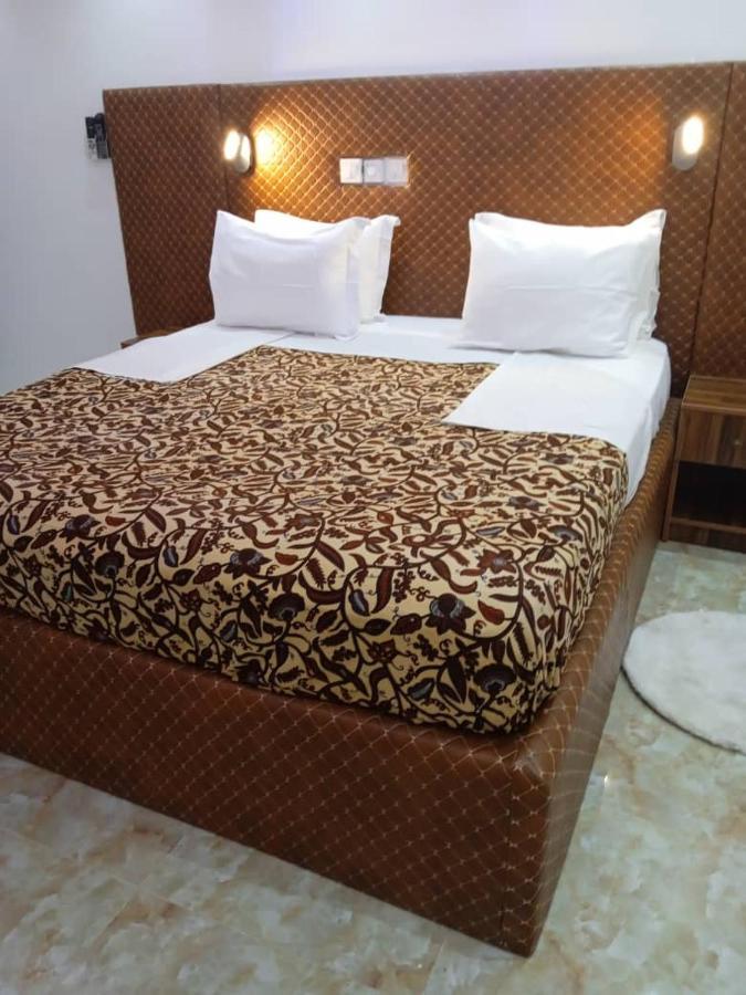 Cheers Guesthouse Botianaw Экстерьер фото